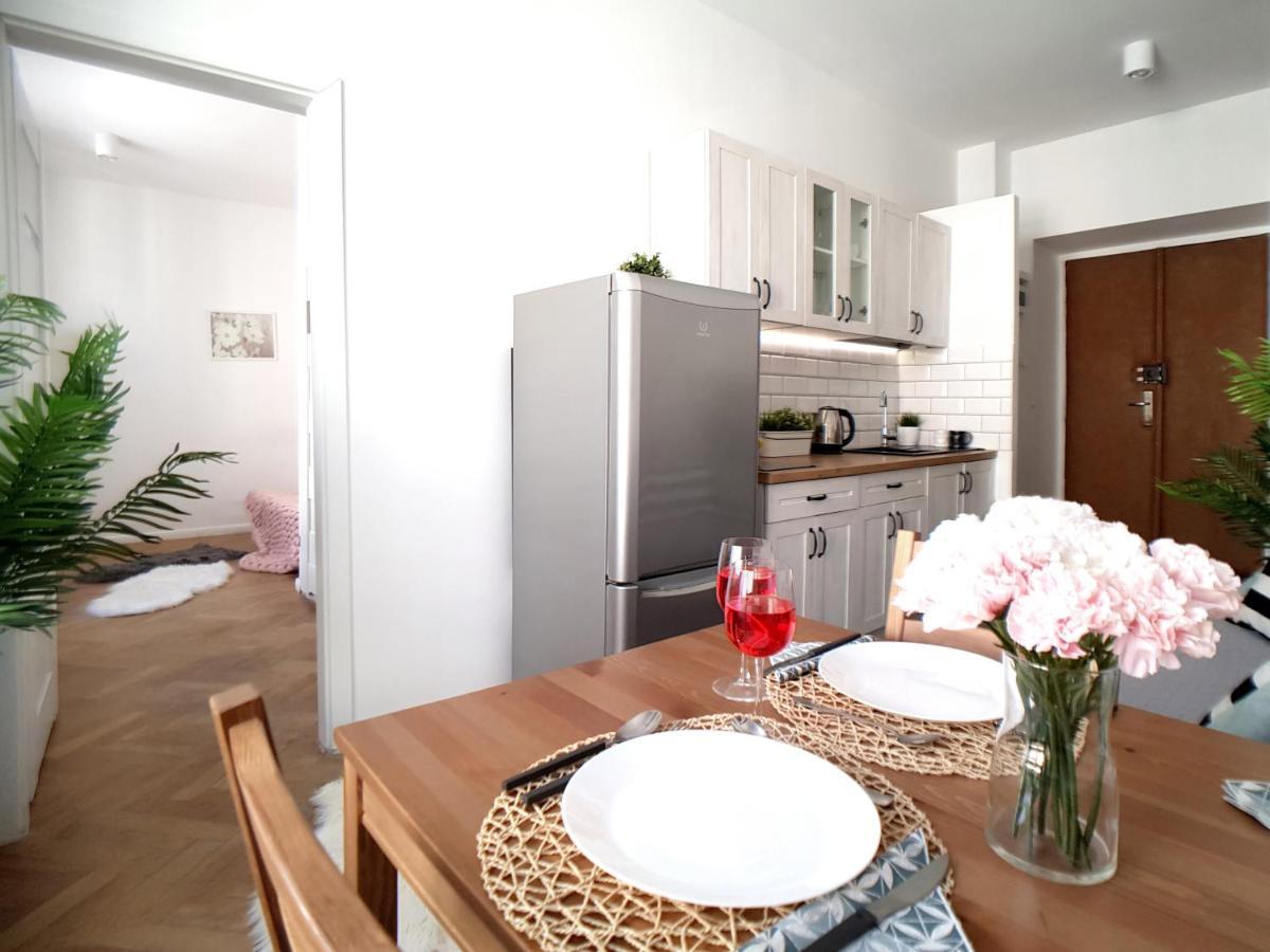 Apartament Peowiakow Kings Deluxe Lublin Exteriör bild