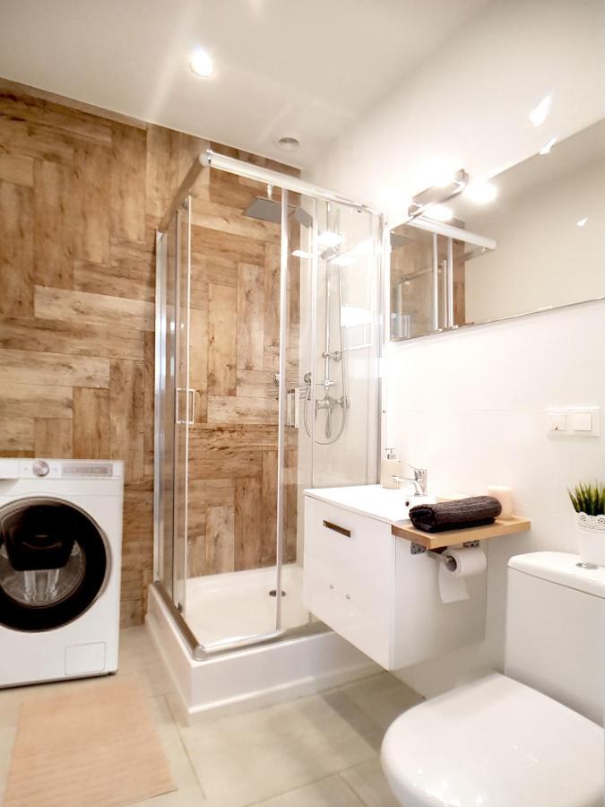 Apartament Peowiakow Kings Deluxe Lublin Exteriör bild